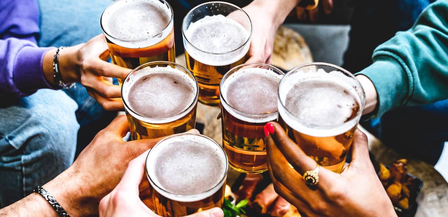 Craft brewers sceptical of Albanese government’s new beer tax relief plan