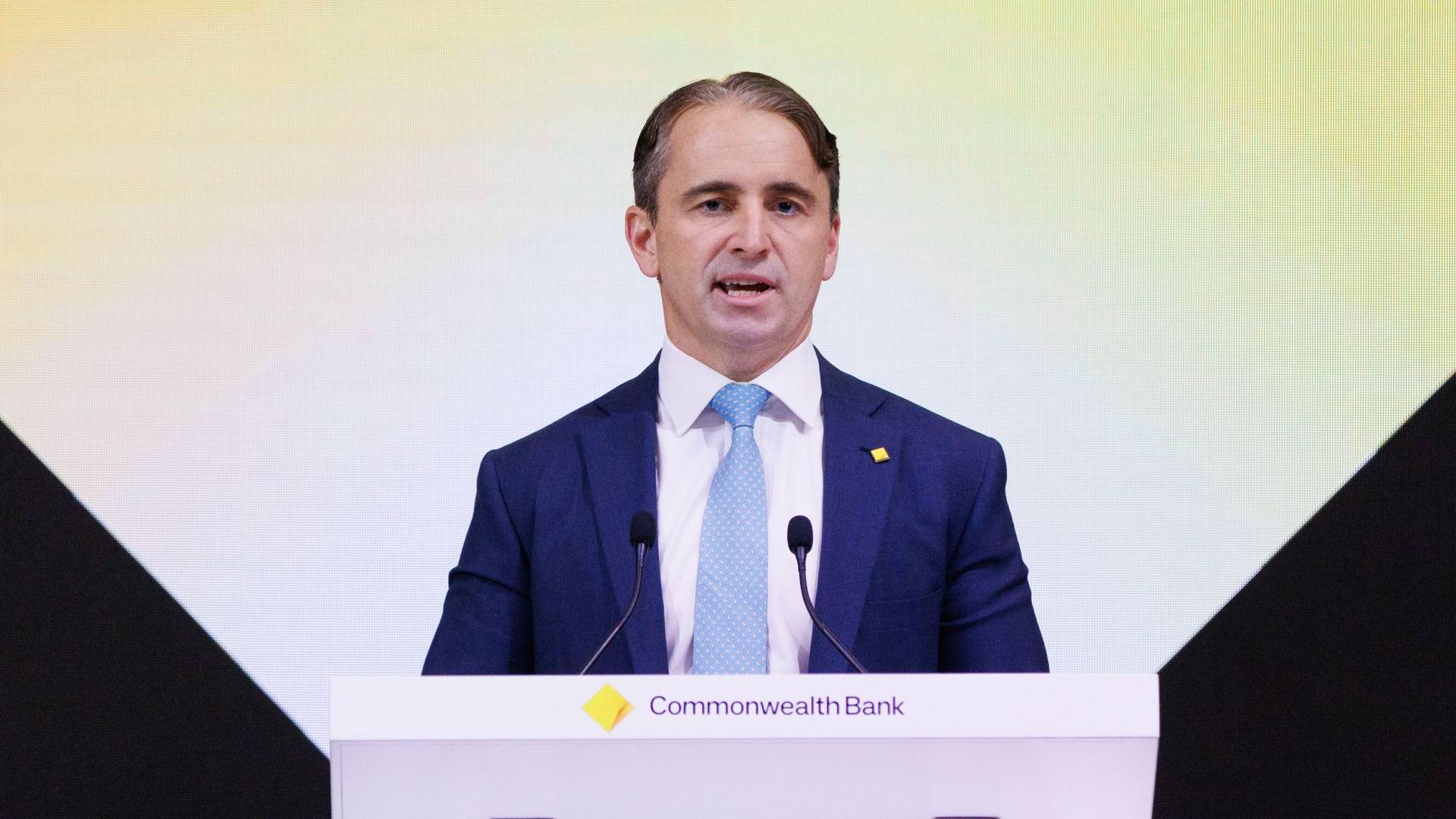 Commonwealth Bank boss declares cash is “here to stay”
