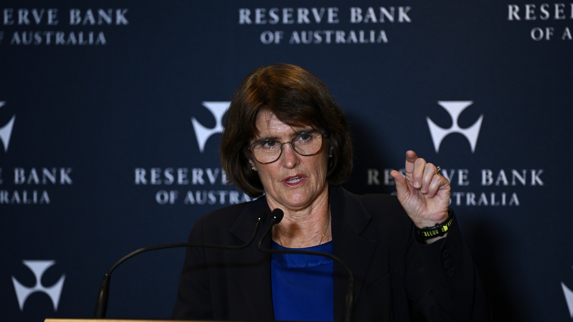 RBA surcharge ban proposal spooks small businesses