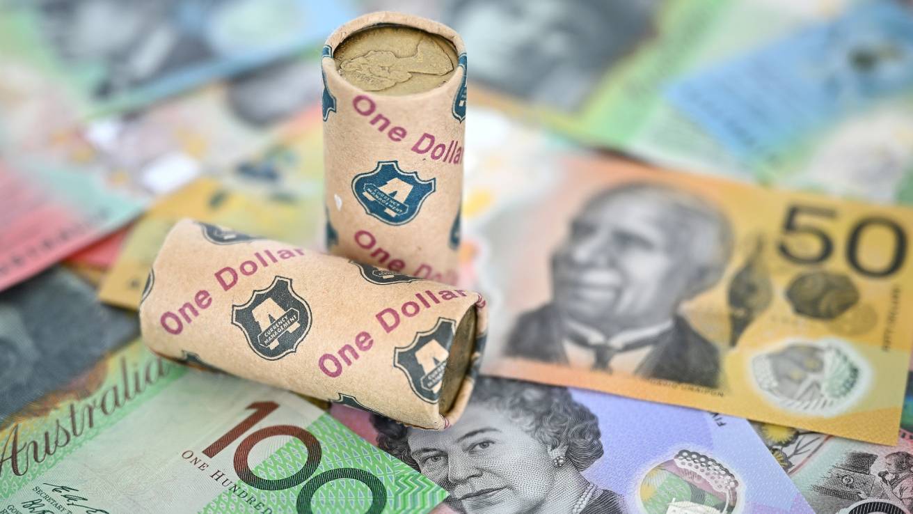 Coalition wants more retailers to accept cash, but most small businesses spared