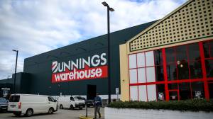 Bunnings renovates tradie loyalty program, offering store credit, fuel discounts and Qantas Points