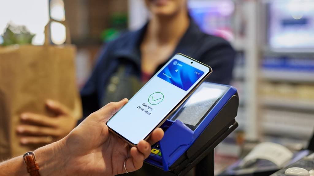 RBA bans card surcharging for small businesses from October 1