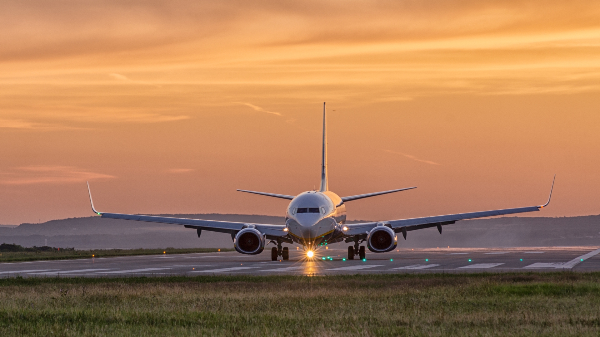 What Australian business travellers need to know as Middle East conflict disrupts flights