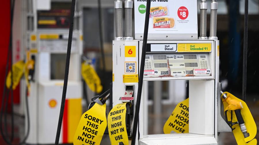 “Open the purse strings”: Truckies warn big business as fuel costs bite