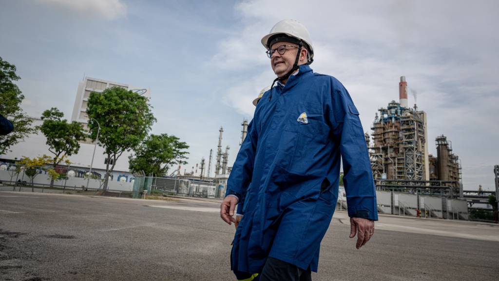 Albanese heads to Brunei, Malaysia to secure fuel supply certainty