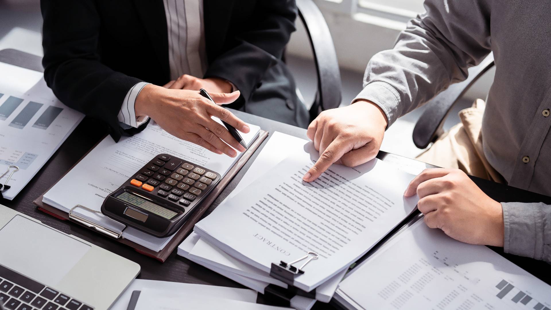 Selling your business? Tell your staff to take a holiday