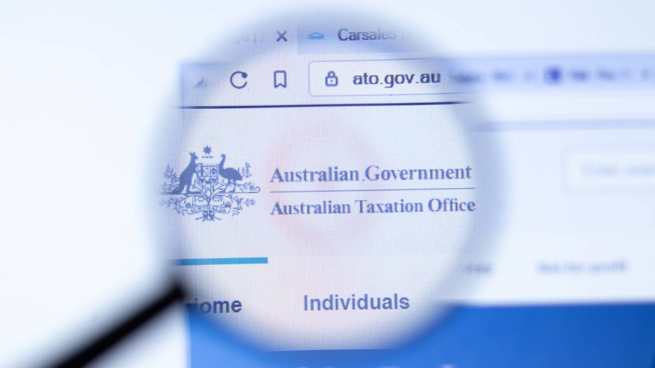 ATO watchdog delivers brutal verdict on tax agent digital services