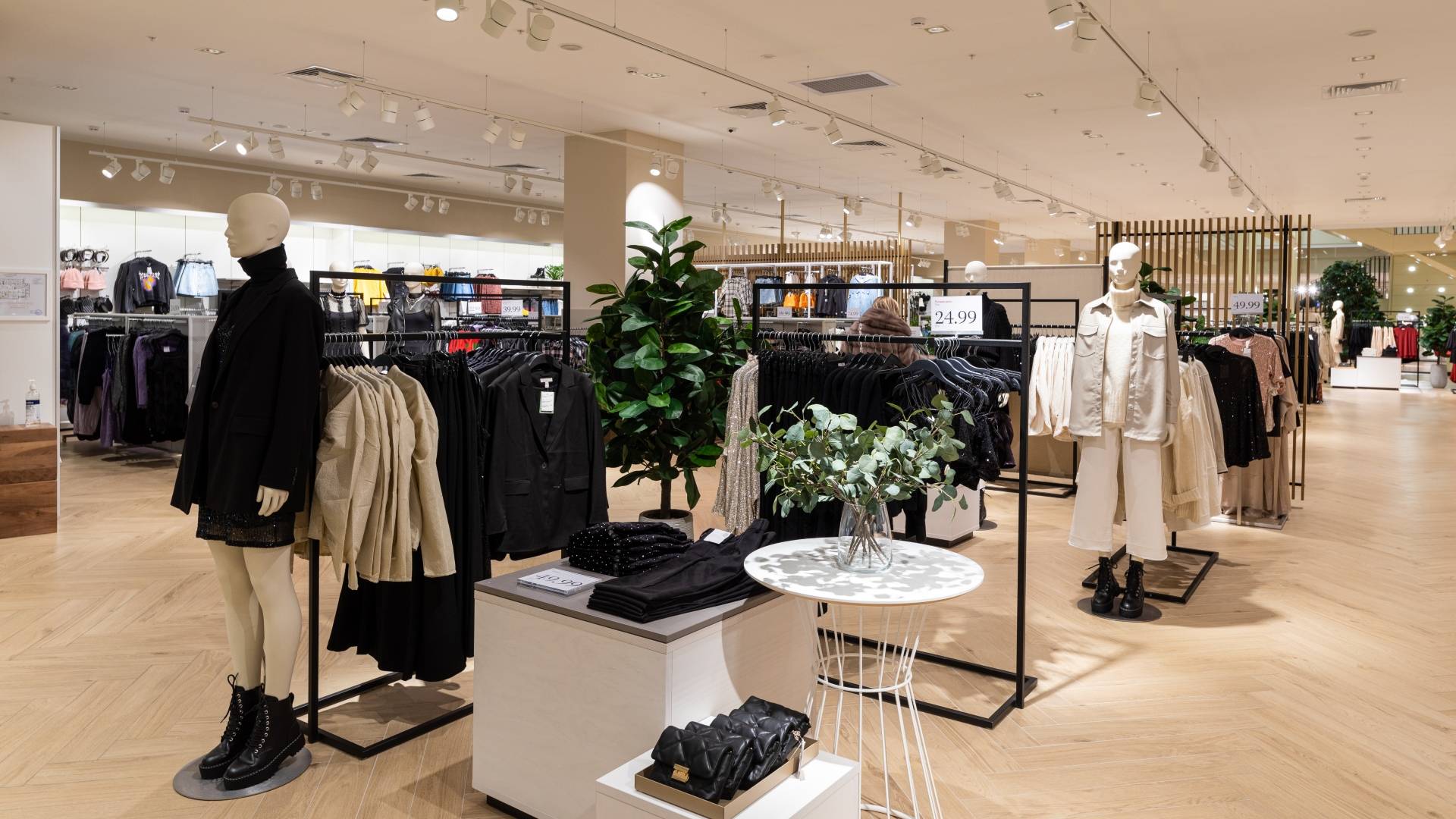 Businesses could get simpler retail leasing rules under federal push