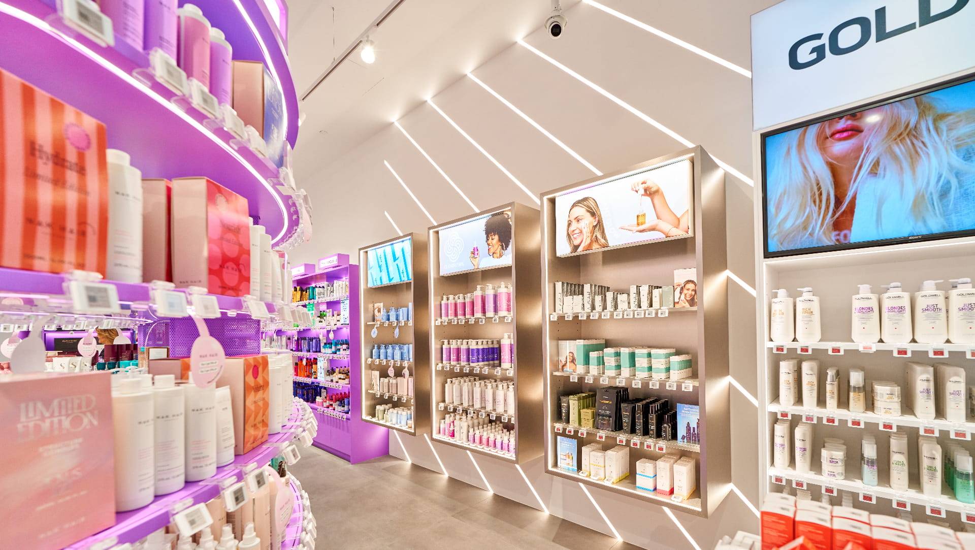 Oz Hair & Beauty hit by data breach, customer names and contact details exposed