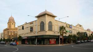 Geelong mayor pushes to seize declining shopping centre in bid to revive CBD